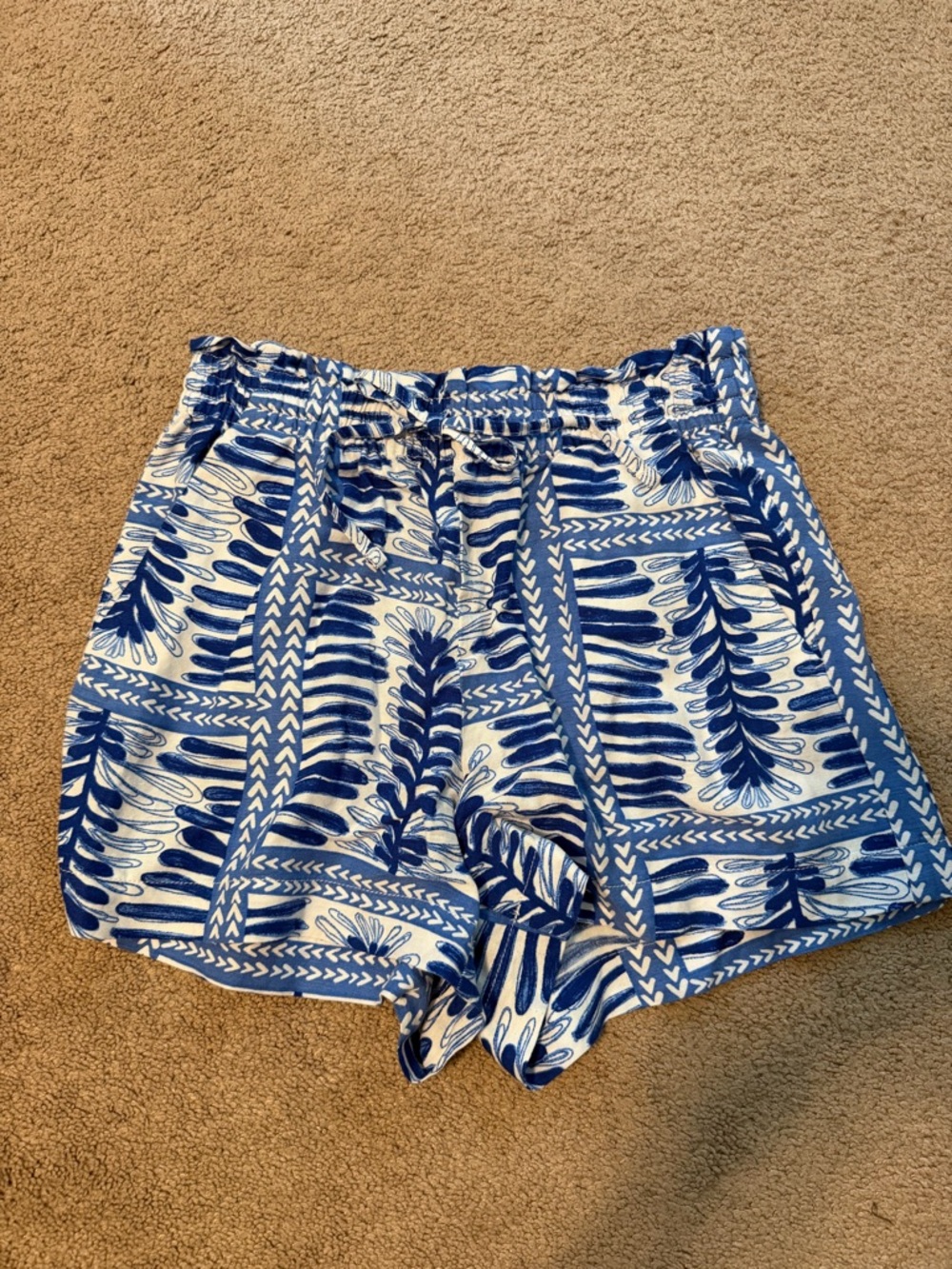 LOFT Blue and White High-Rise Printed Pull-On Shorts